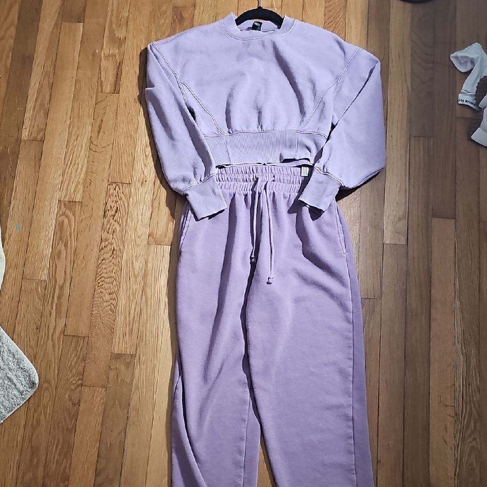 Wild Fable Purple Set, Highrise Jogger Pants S, Crop Sweatshirt Xs
